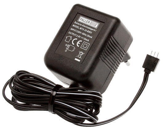 Storage battery charger 230 V