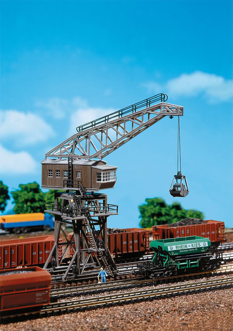 N Gantry Crane