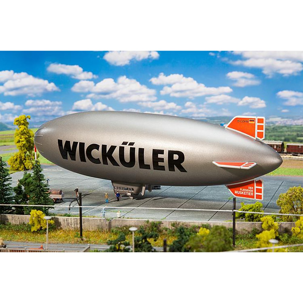 N Wickuler Airship