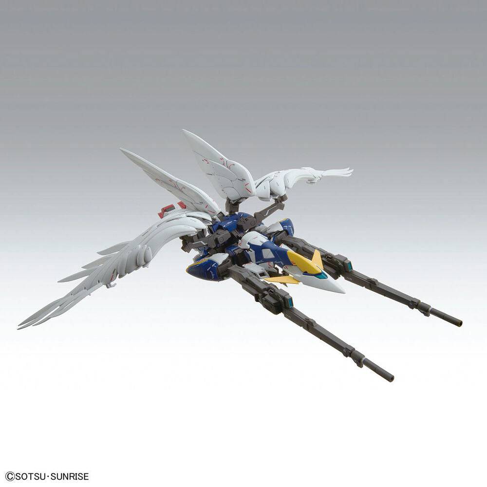 1/100 WING GUNDAM ZERO CUSTOM