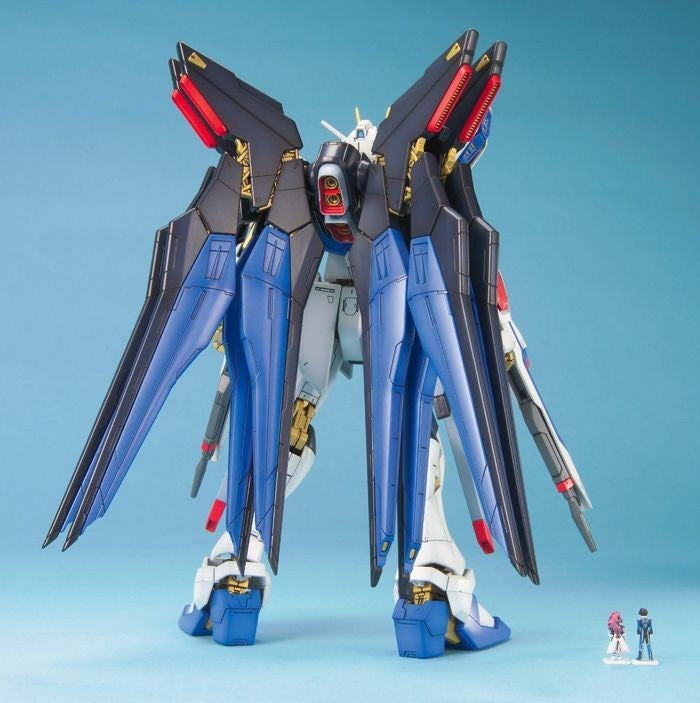 MG 1/100 STRIKE FREEDOM GUNDAM