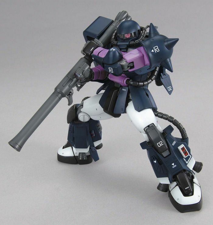 MG 1/100 ZAKU II BLACK TRI-STARS Ver. 2.0