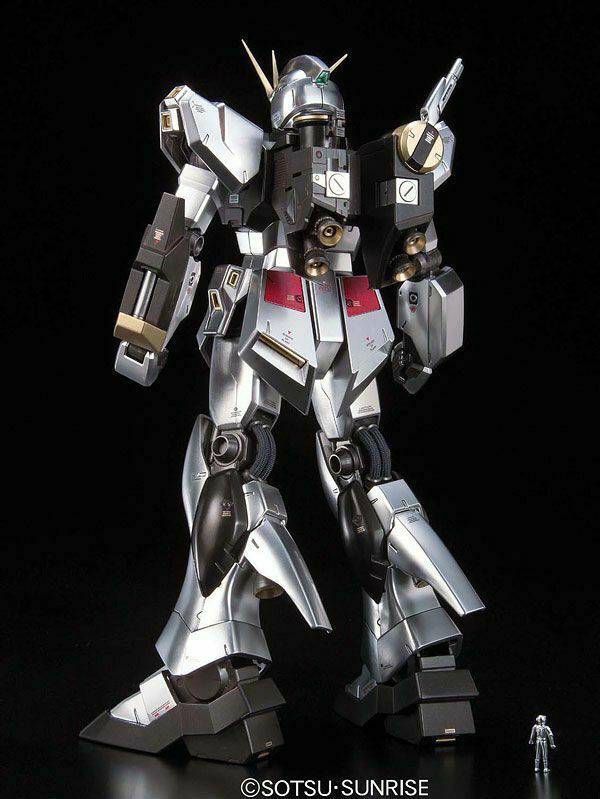 1/100 MG Nu Gundam Metallic Coat Ver.