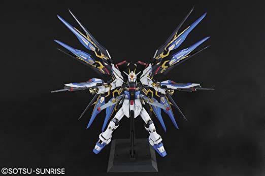 PG 1/60 STRIKE FREEDOM GUNDAM