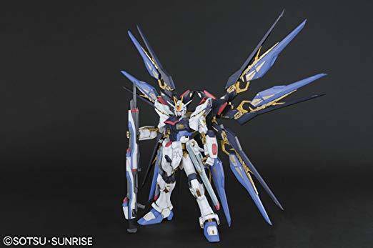 PG 1/60 STRIKE FREEDOM GUNDAM