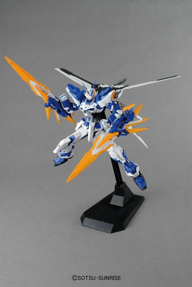 MG 1/100 GUNDAM ASTRAY BLUE FLAME D