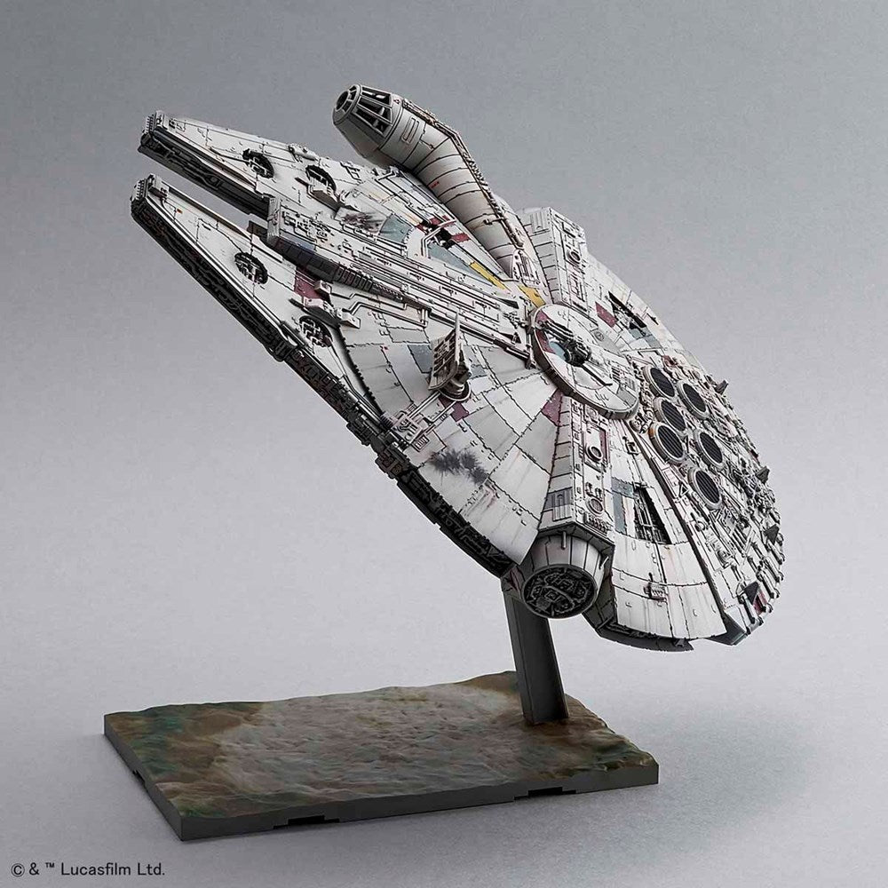 1/144 MILLENNIUM FALCON