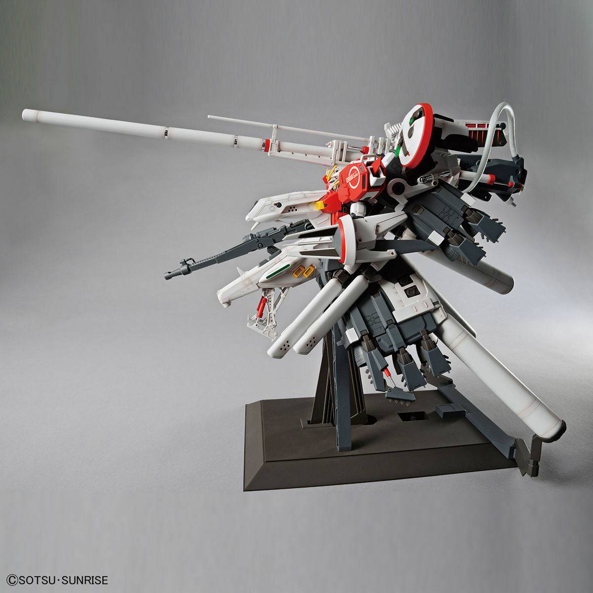 MG 1/100 PLAN303E DEEP STRIKER