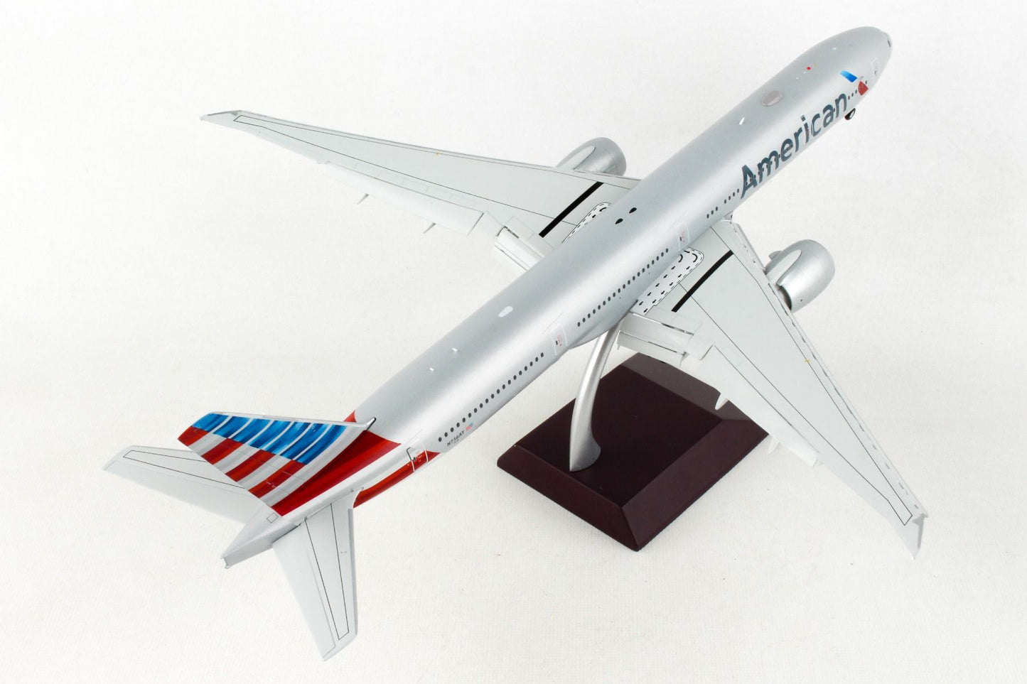 1/200 American Airlines B777-300(ER) (N736AT) Flap Down