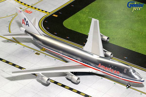 1/200 B747-100 American Luxury Liner