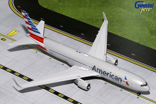 1/200 American B767-300W N393AN