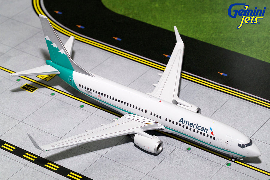 1/200 American B737-800W N916NN Reno Air