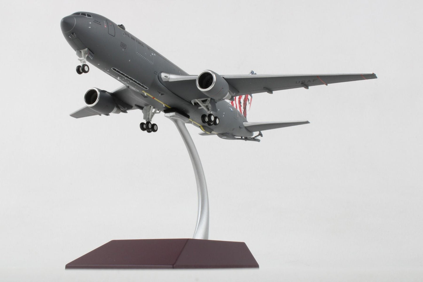 1/200 USAF KC-46A Pegasus 17-46034 New Hampshire ANG