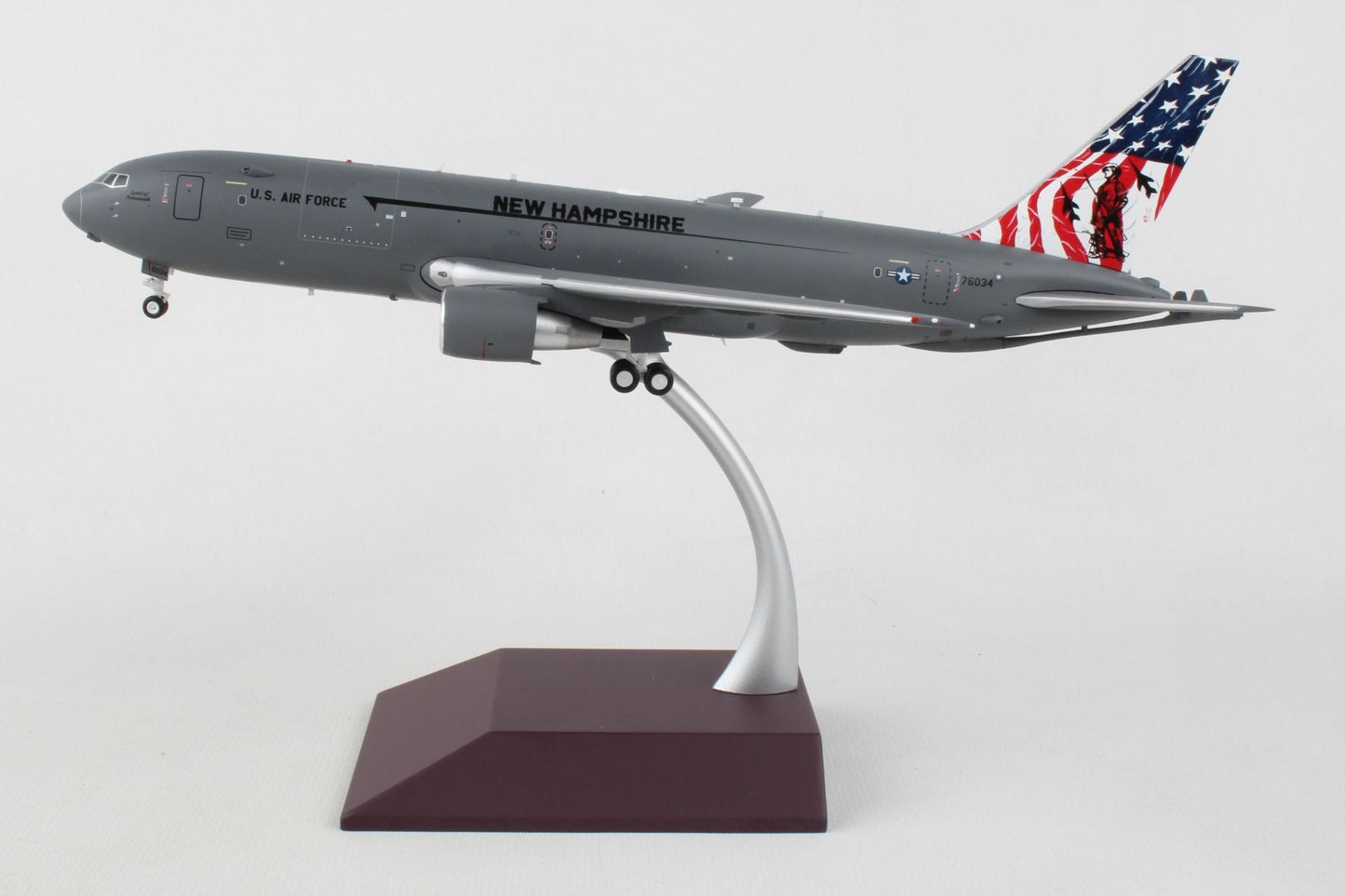 1/200 USAF KC-46A Pegasus 17-46034 New Hampshire ANG