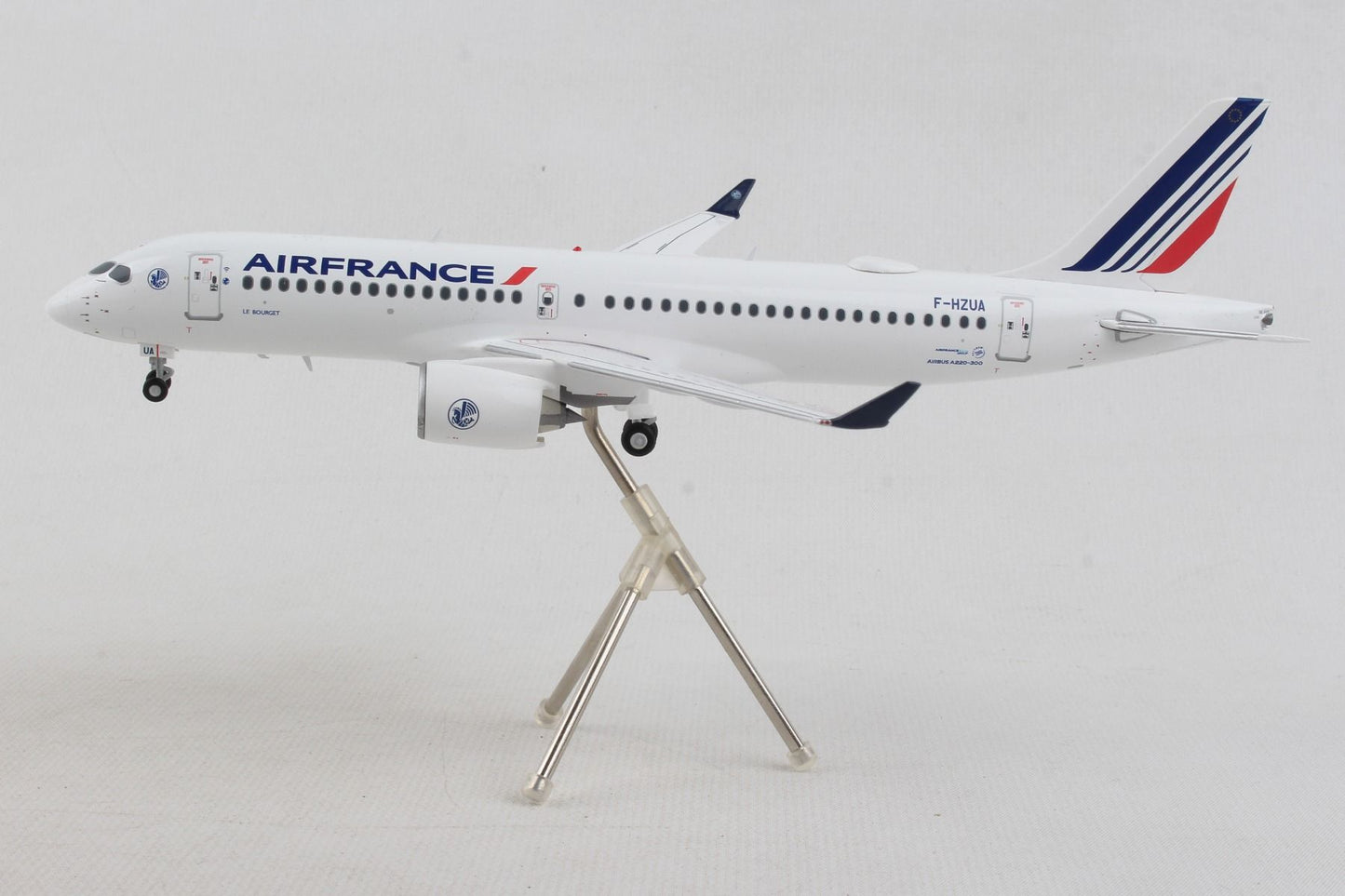 1/200 Air France A220-300 F-HZUA