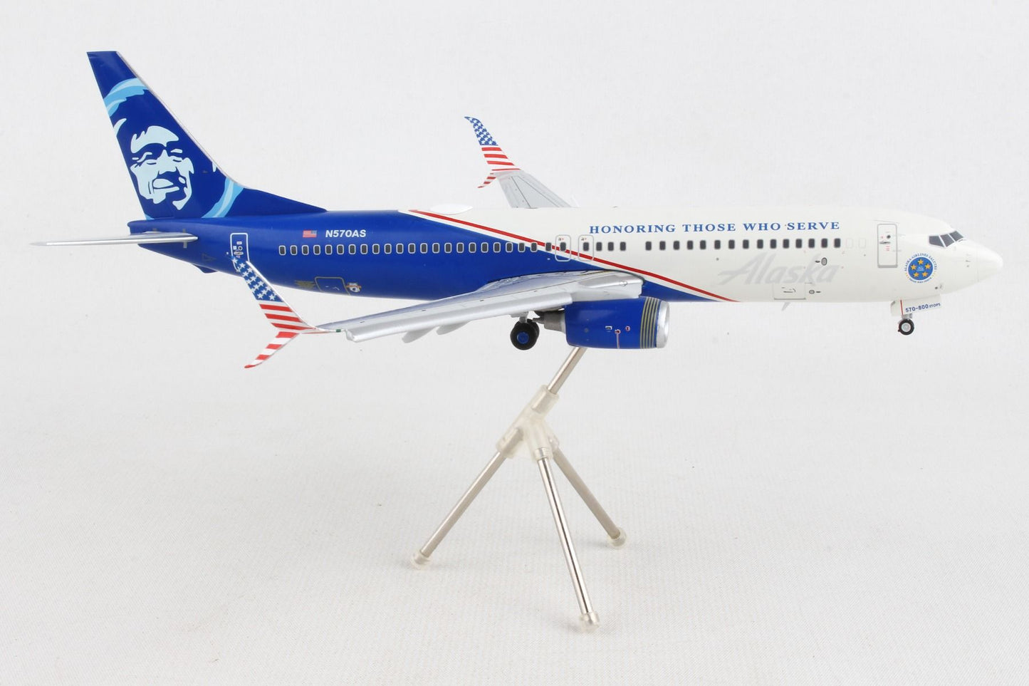 1/200 Alaska Airlines B737-800 "Honoring Those Who Serve" (Flaps Down) N570AS