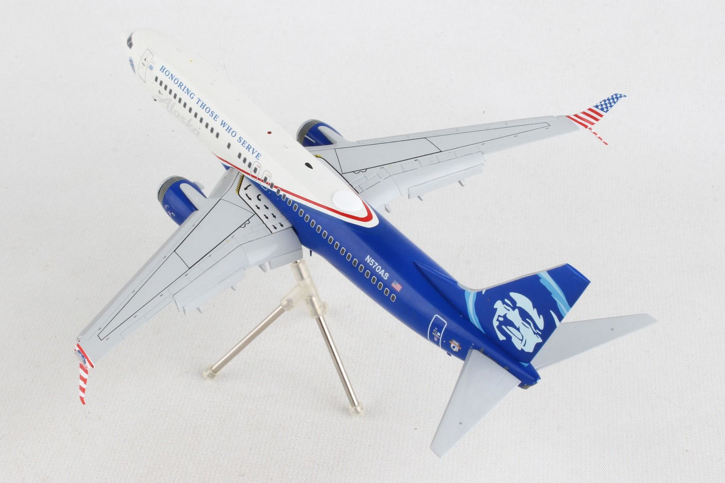 1/200 Alaska Airlines B737-800 "Honoring Those Who Serve" (Flaps Down) N570AS