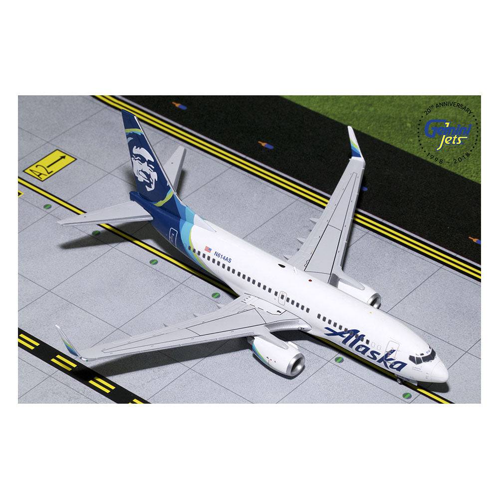 1/200 ALASKA B737-700W