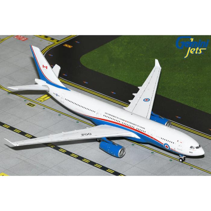 1/200 Royal Canadian Air Force CC-330 (A330-200) 330002 Husky