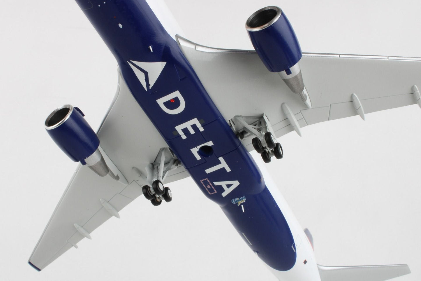 1/200 Delta Air Lines B767-300ER(W) N1201P