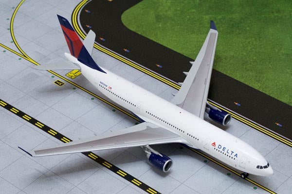 1/200 A330-200 Delta Air N860NW