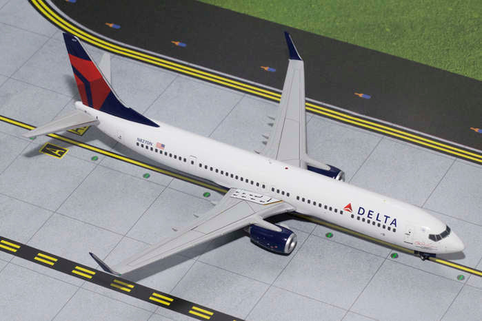 1/200 B737-900(W) Delta Air N827DN