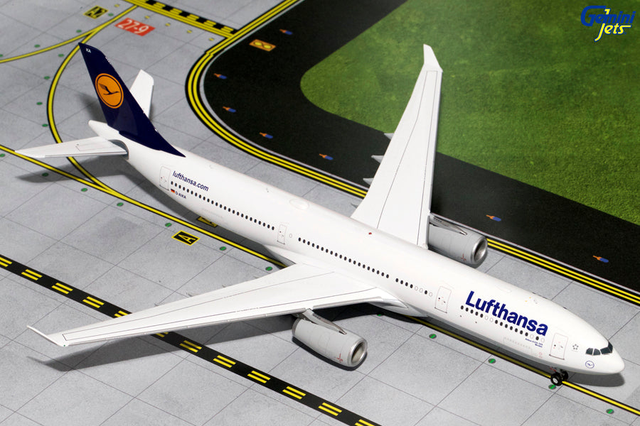 1/200 A330-300 Lufthansa D-AIKA