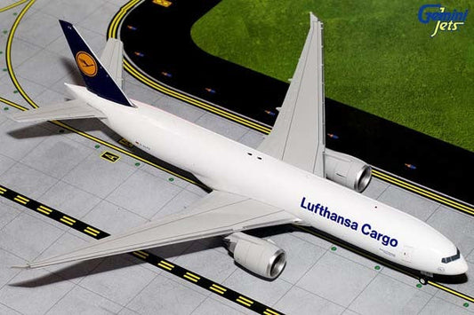 1/200 B777F Lufthansa Cargo D-ALFA