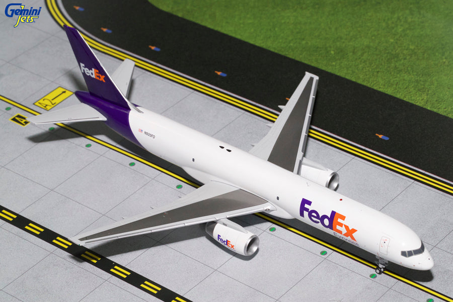 1/200 Fedex B757200F N920FD