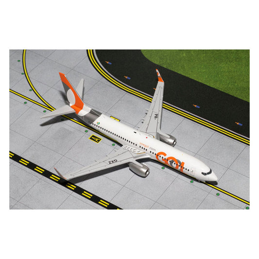 1/200 B737-800w GOL New Liv