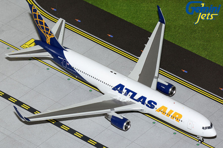 1/200 Atlas Air B767-300ER