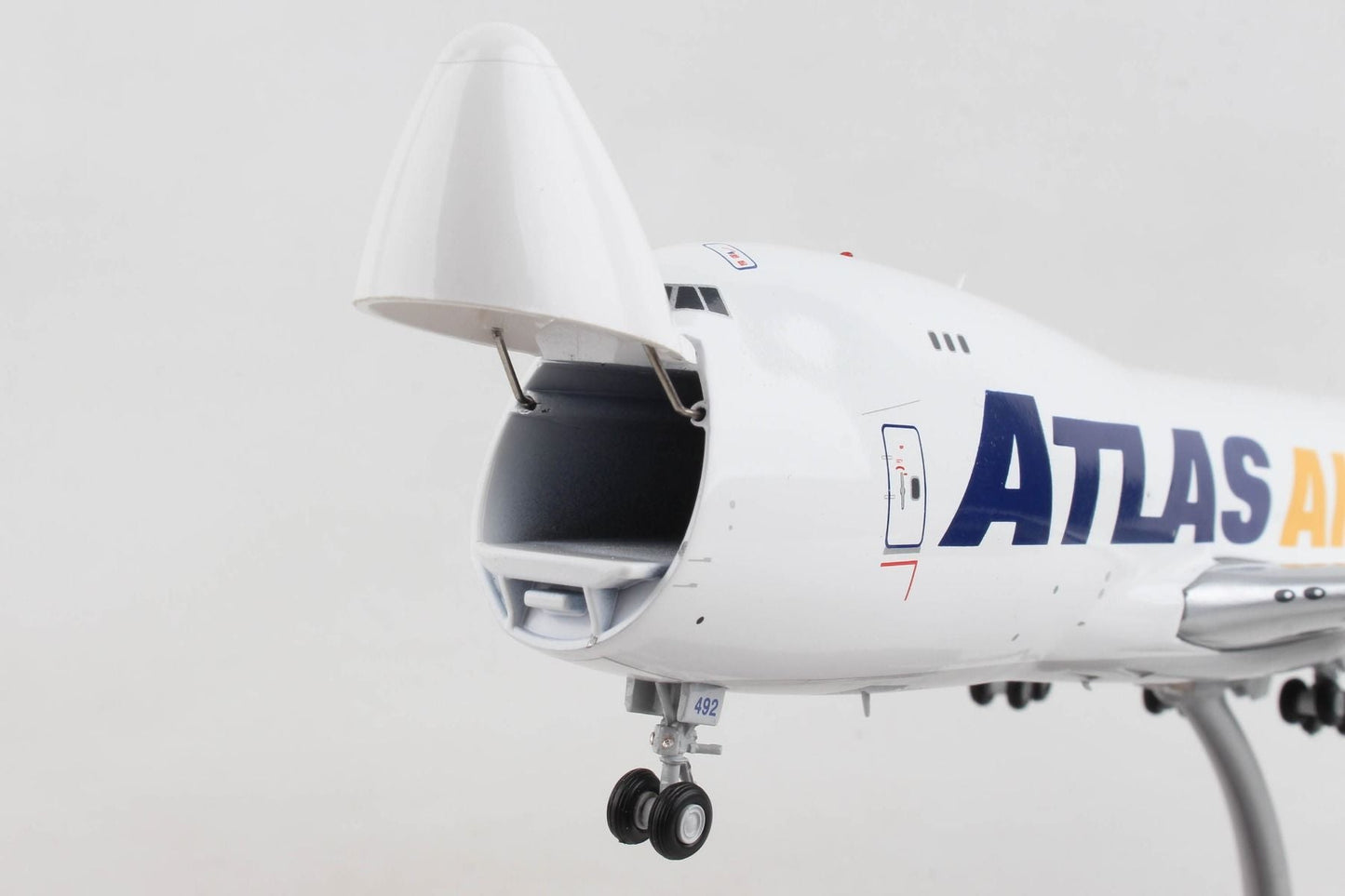 1/200 Atlas Air B747-400ERF N492MC (Interactive Series)