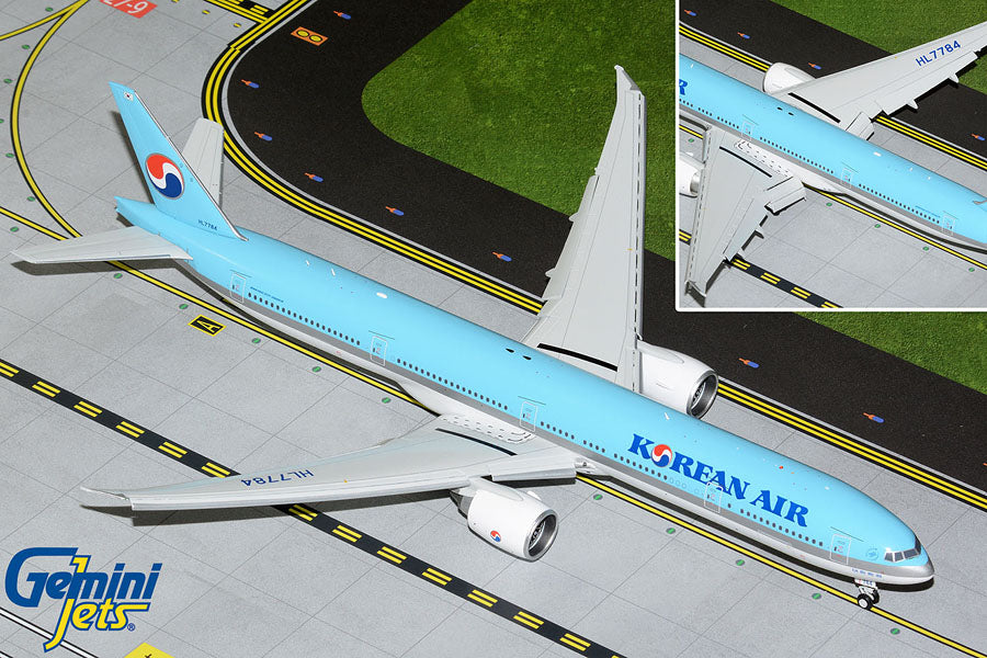 1/200 Korean Air B777-300ER Flaps Down