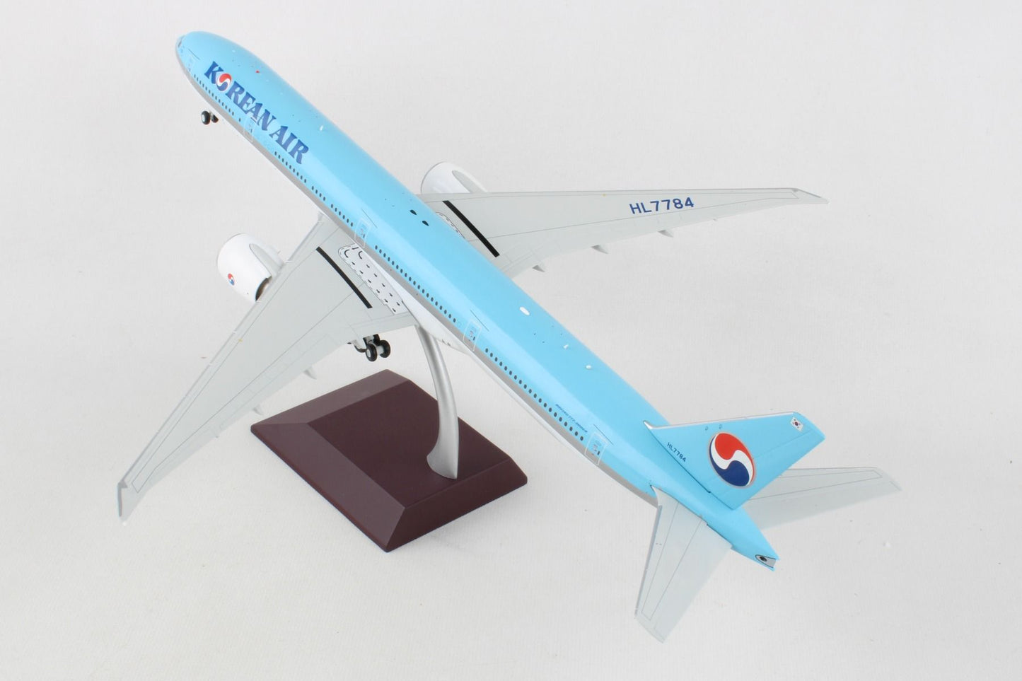 1/200 Korean Air B777-300ER