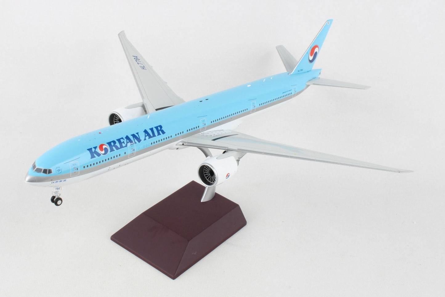 1/200 Korean Air B777-300ER