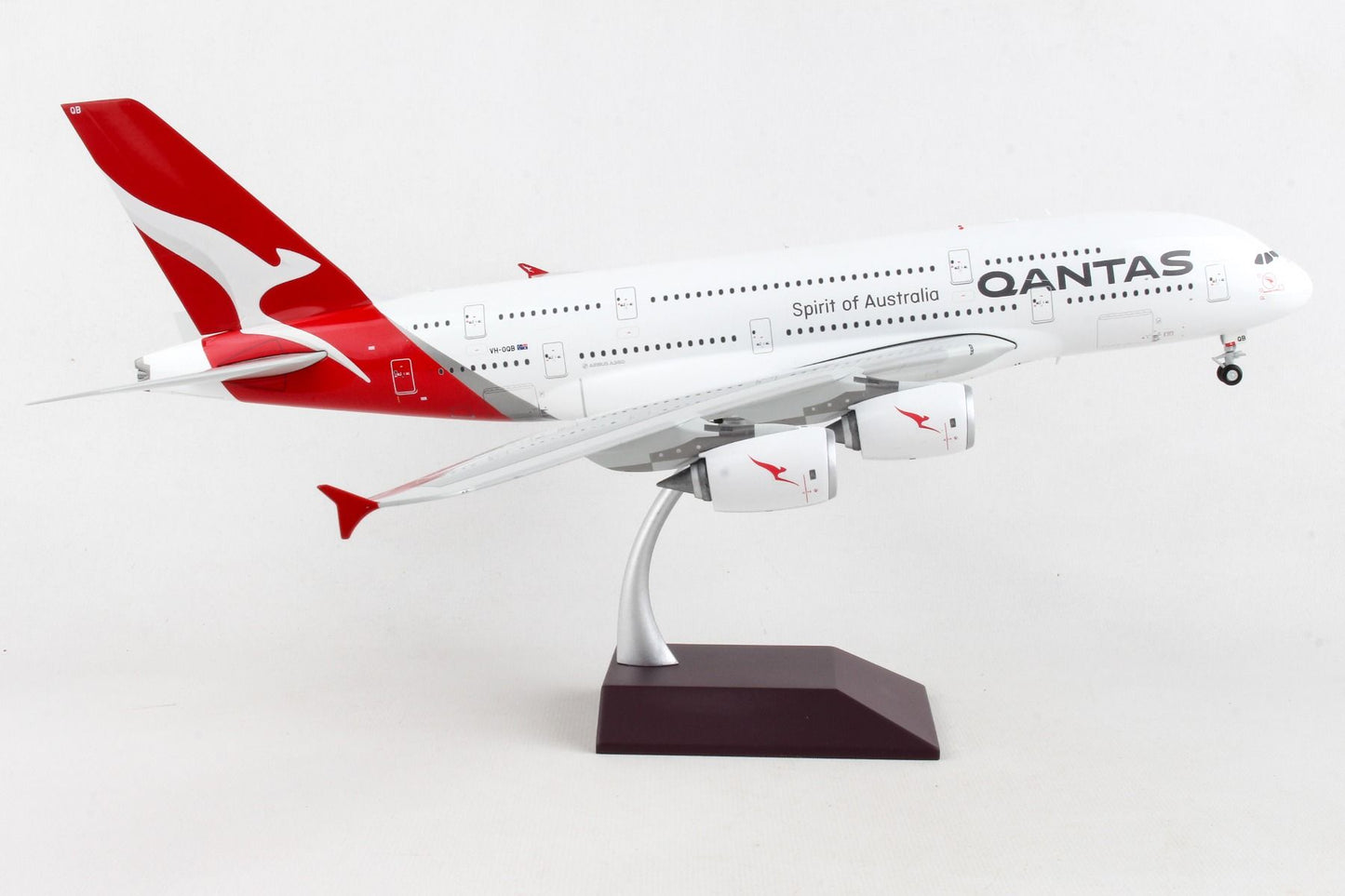 1/200 QANTAS A380-800 Hudson Fysh VH-OQB