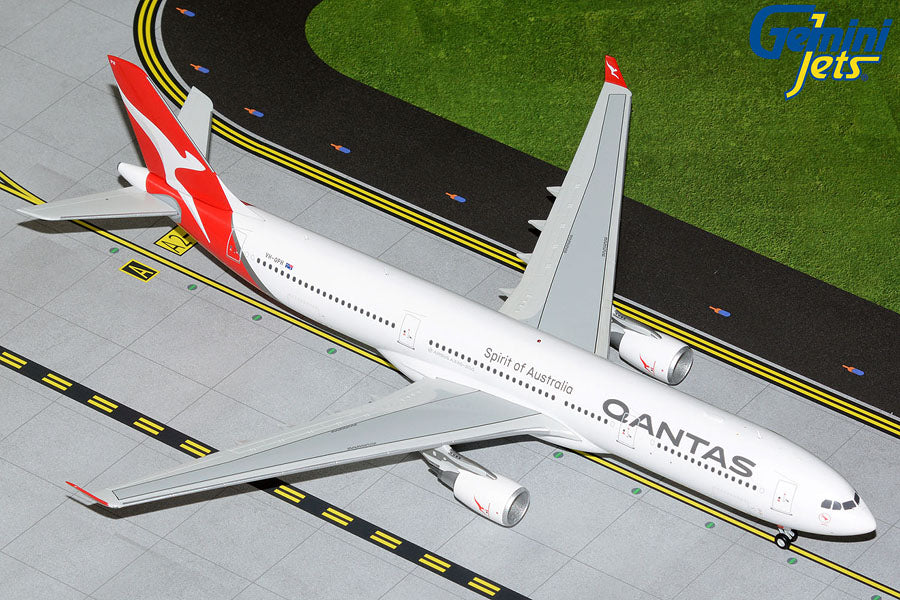 1/200 QANTAS A330-300