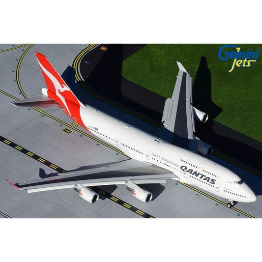 1/200 QANTAS B747-400ER  - HERVEY BAY -  FLAPS DOWN VH-OEH