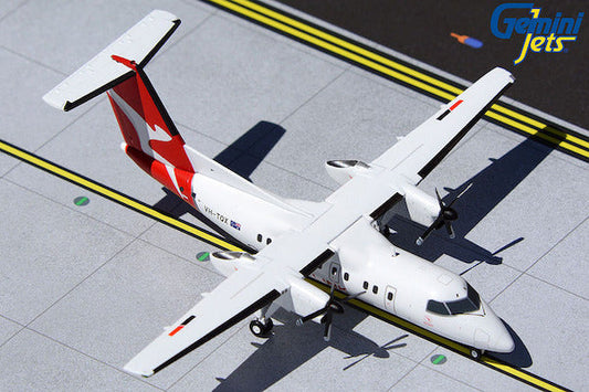 1/200 QANTASLINK Dash 8-200 VH-TQX