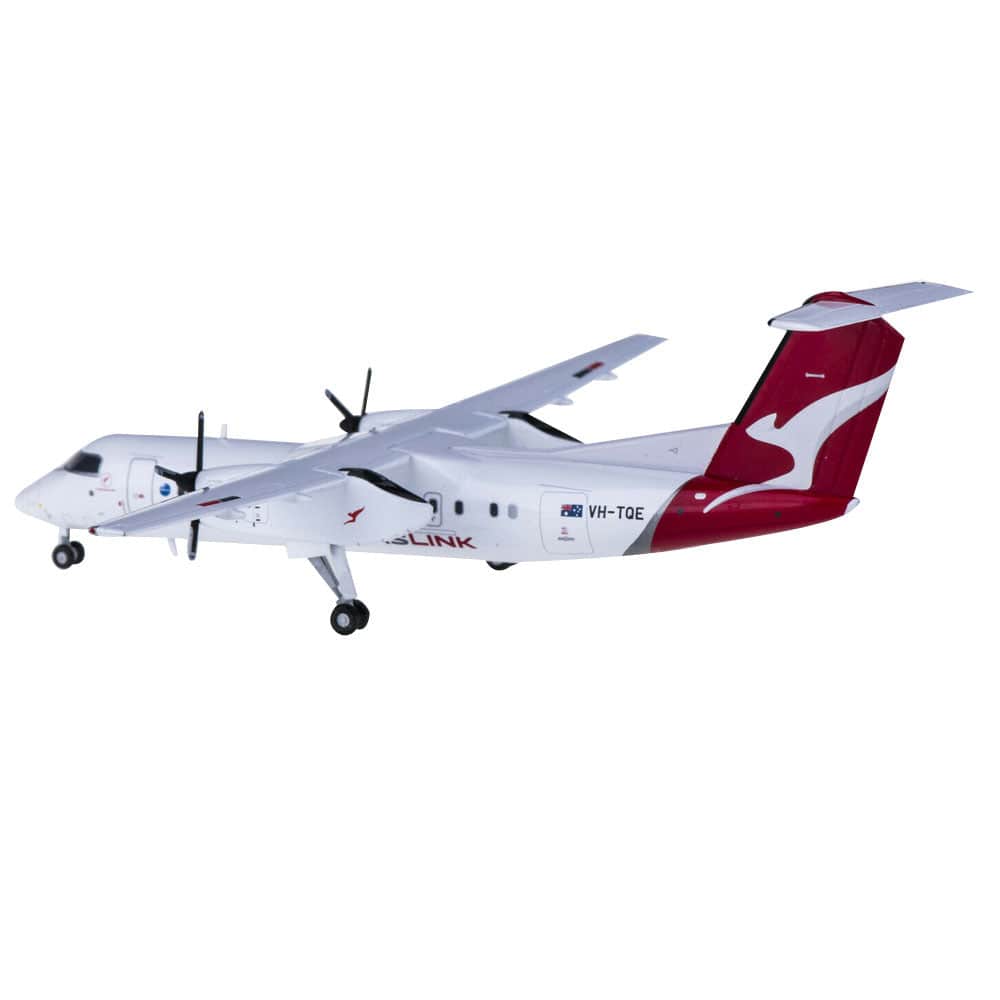 1/200 QantasLink Dash 8-300  VH-TQE