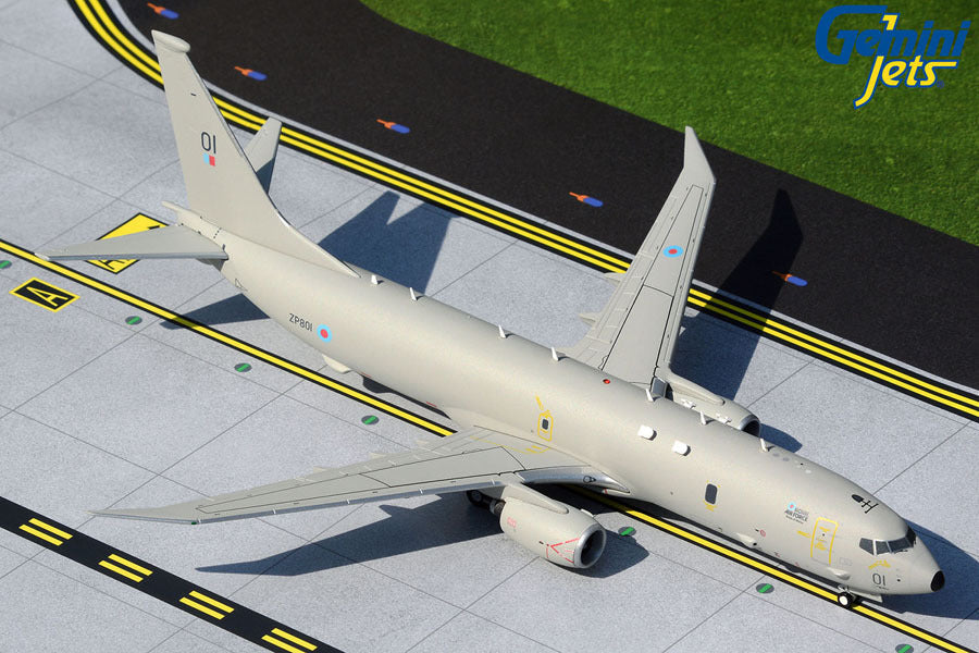 1/200 Royal Air Force P-8A Poseidon RAF Lossiemouth  ZP801