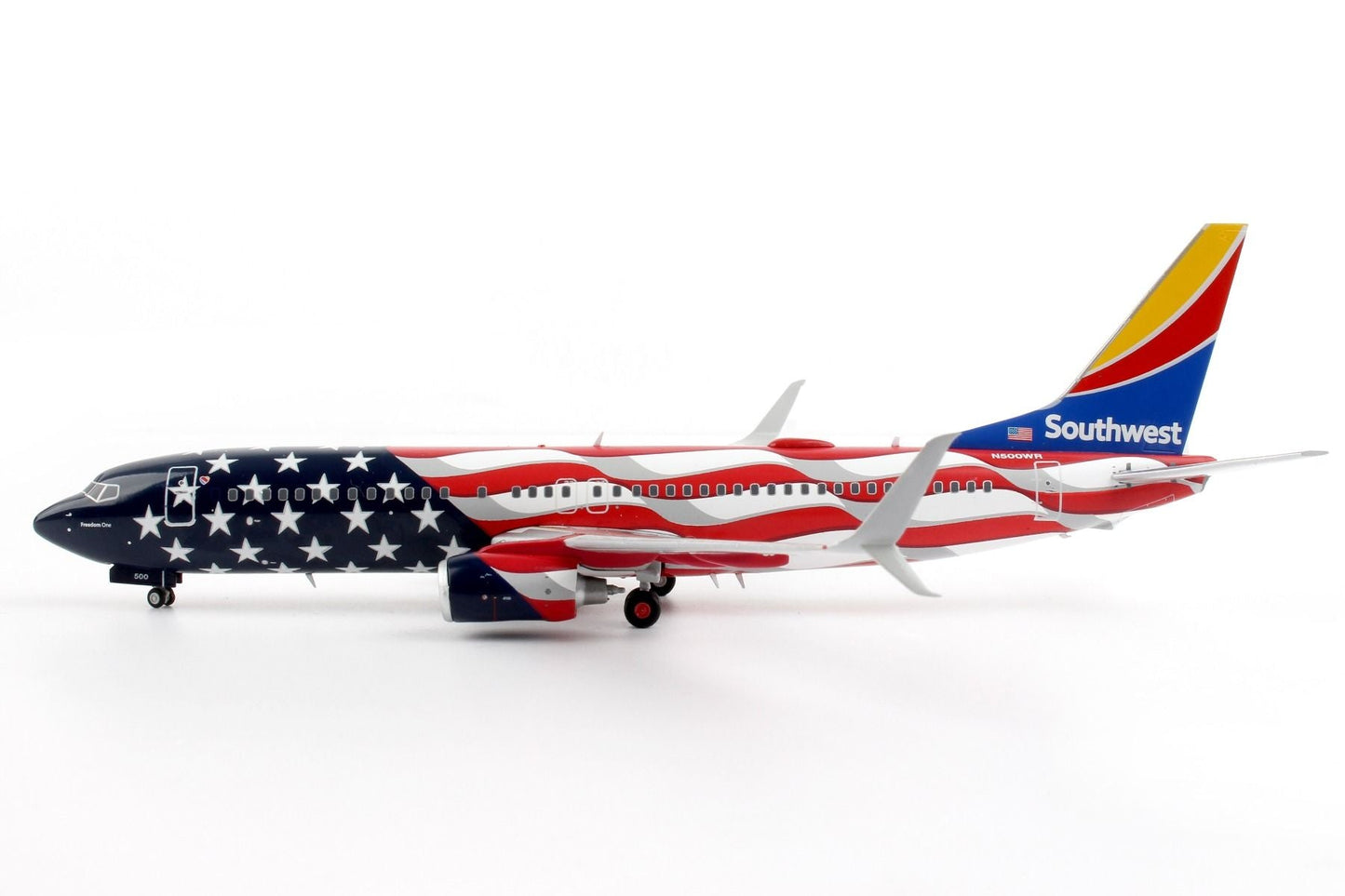 1/200 Southwest Airlines B737-800 N500WR iFreedom Onei