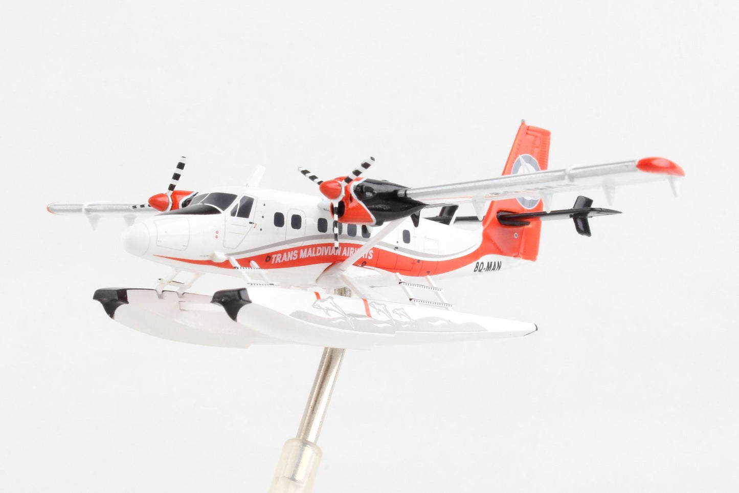 1/200 Trans Maldivian Airways DHC 6-300 8Q-MAN