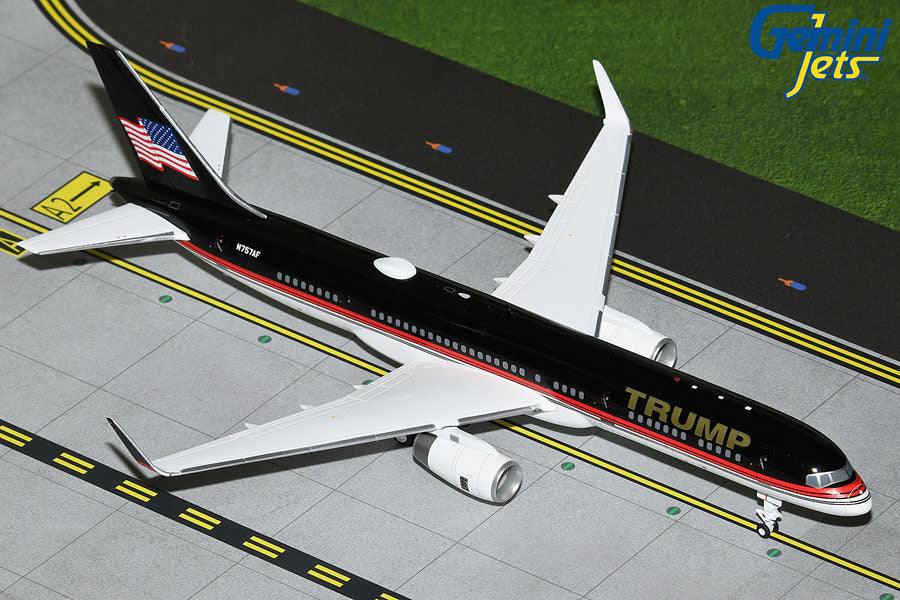 1/200 Trump B757-200