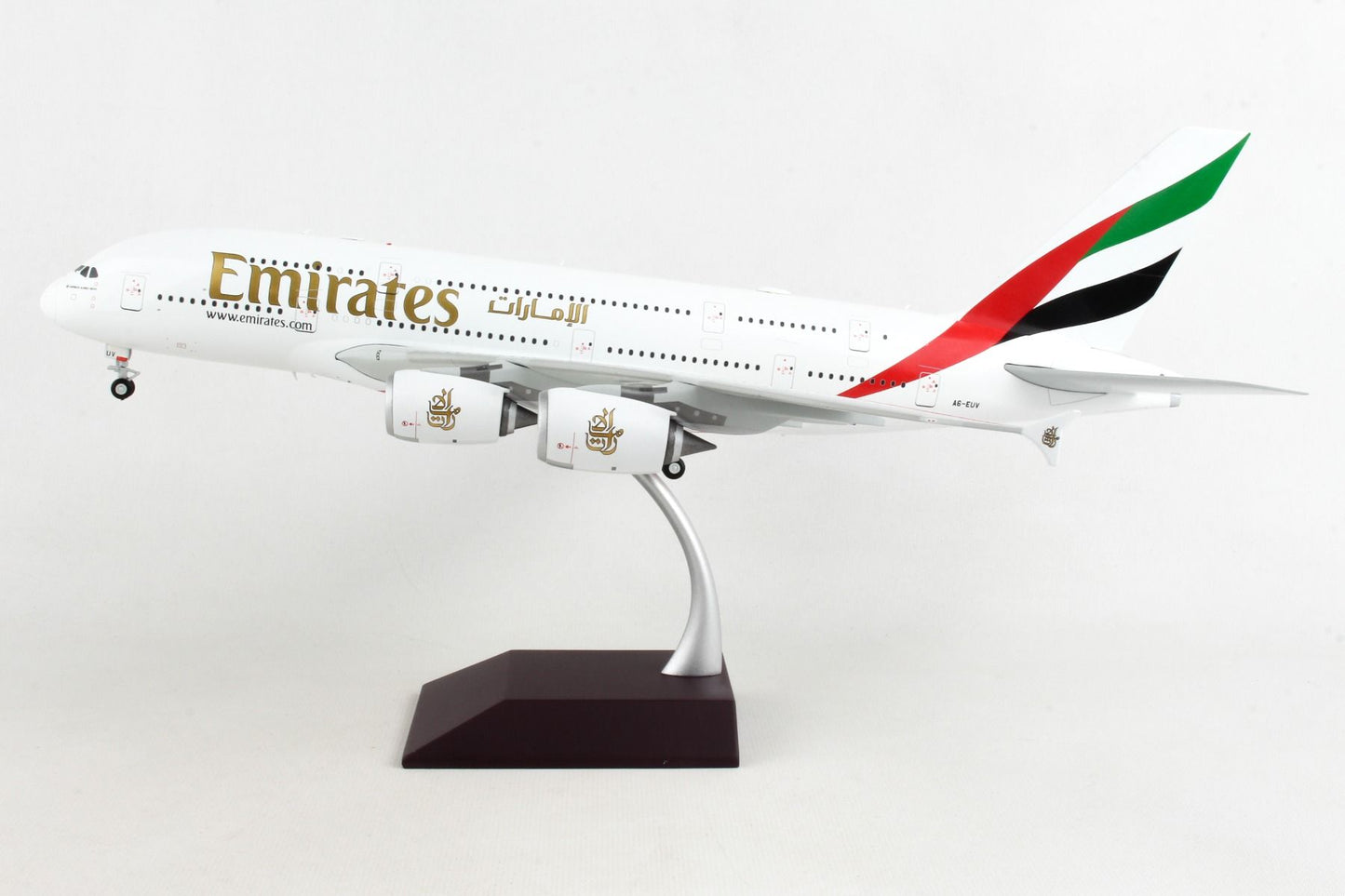 1/200 Emirates A380 A6-EUV