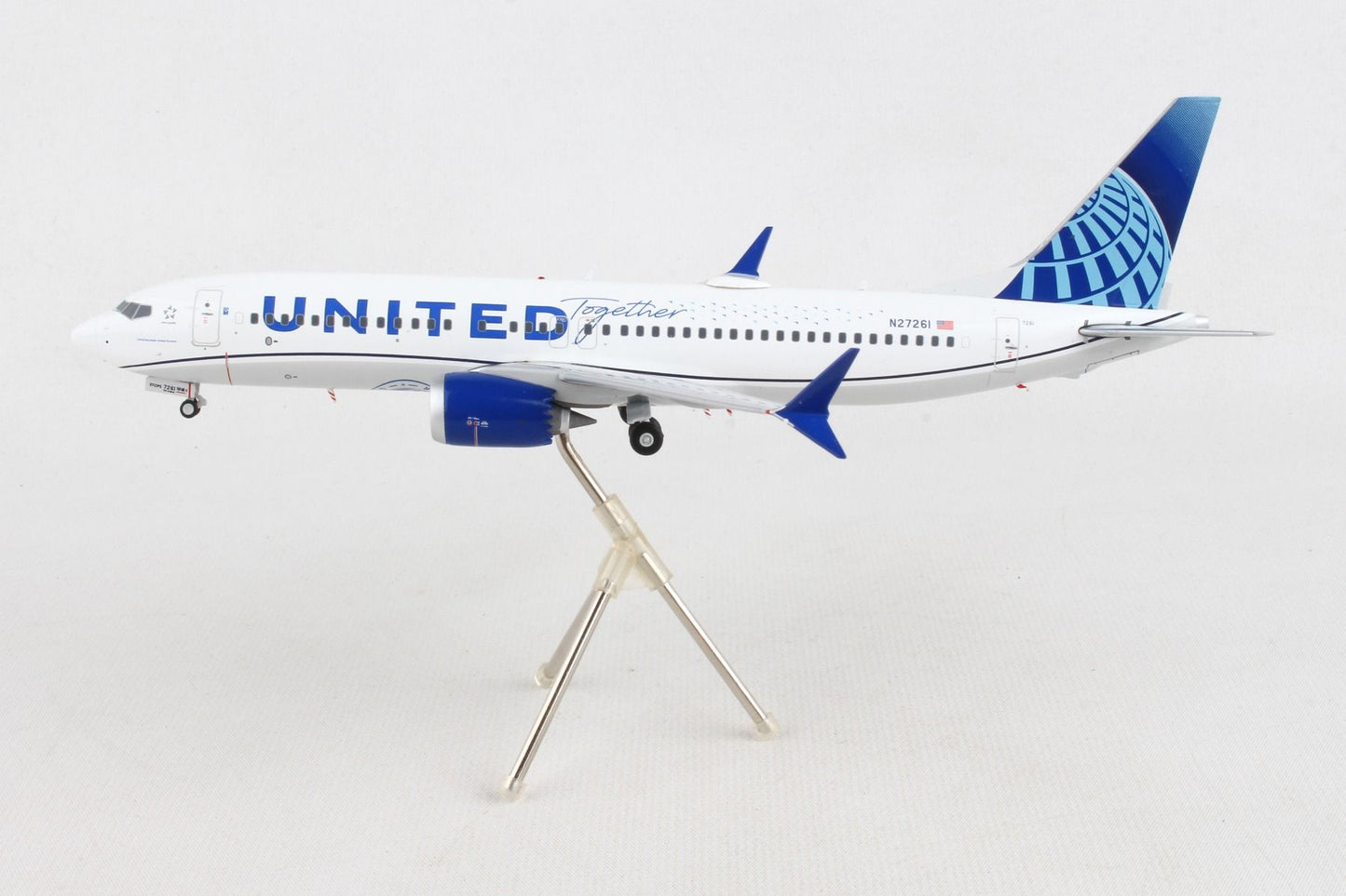 1/200 United Airlines B737 MAX 8 "Being United" N27261