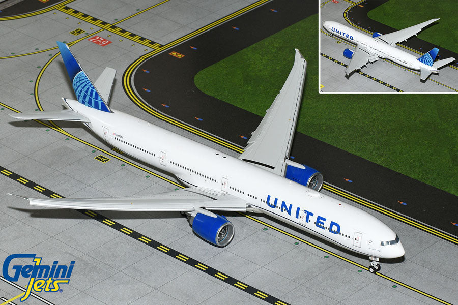 1/200 United Airlines B777-300ER N2352U