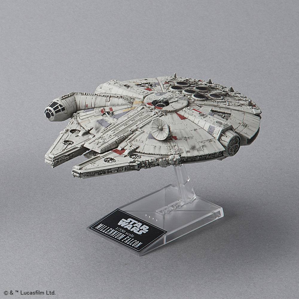 1/1000 BLOCKADE RUNNER & 1/350 MILLENNIUM FALCON