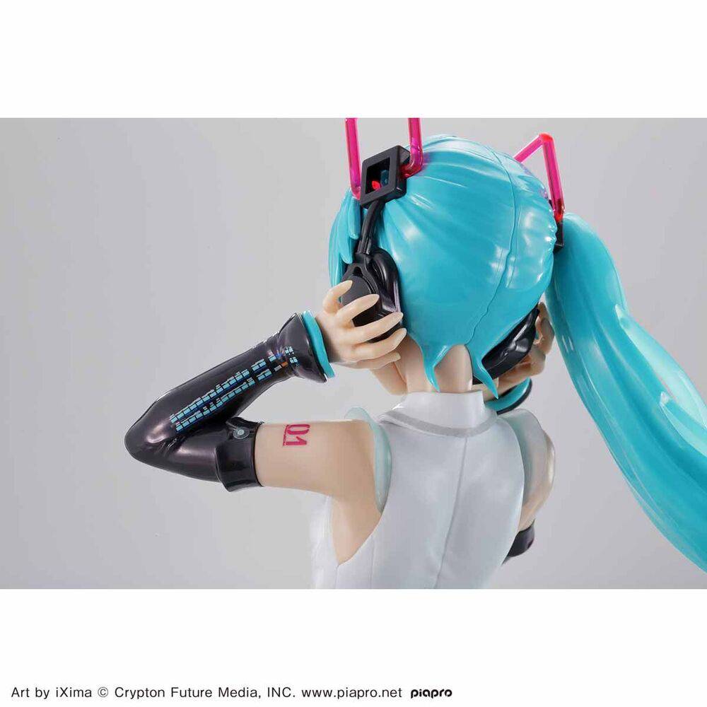 Figure-riseLABO HATSUNE MIKU V4X