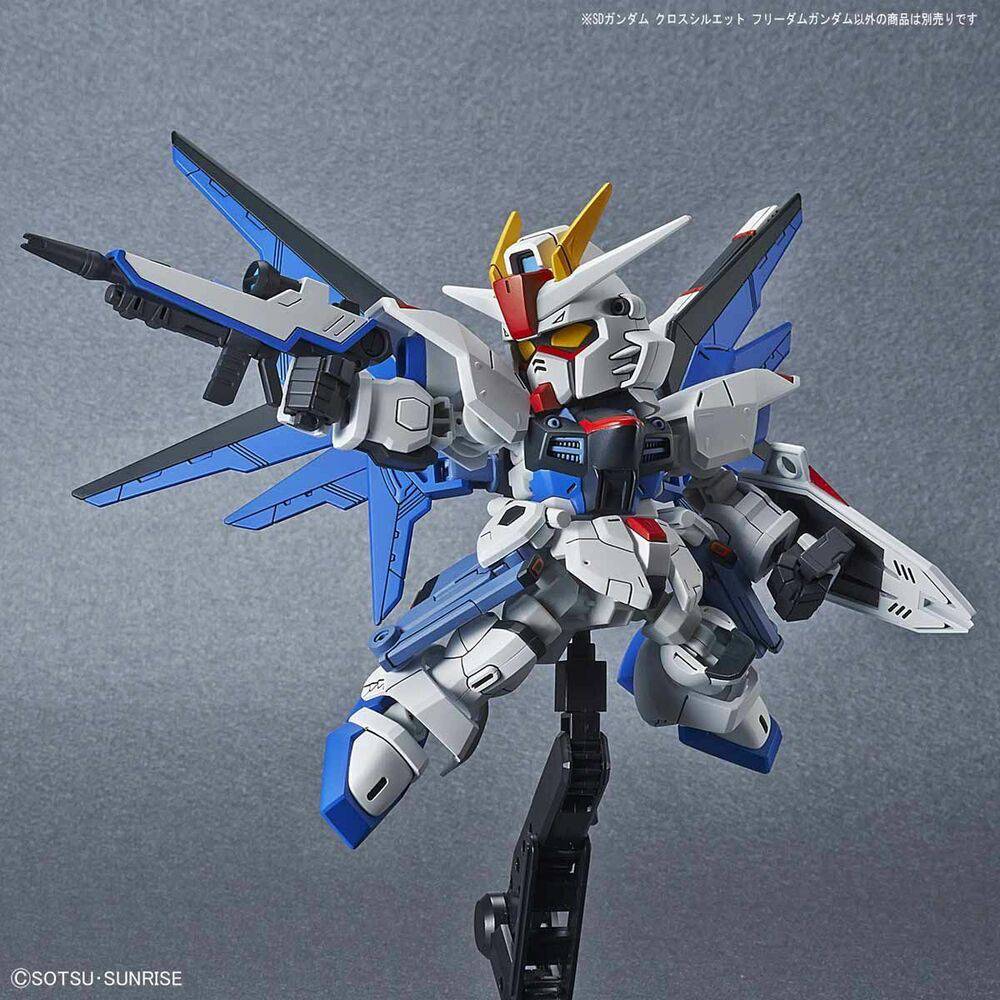 SD GUNDAM CROSS SILHOUETTE FREEDOM GUNDAM